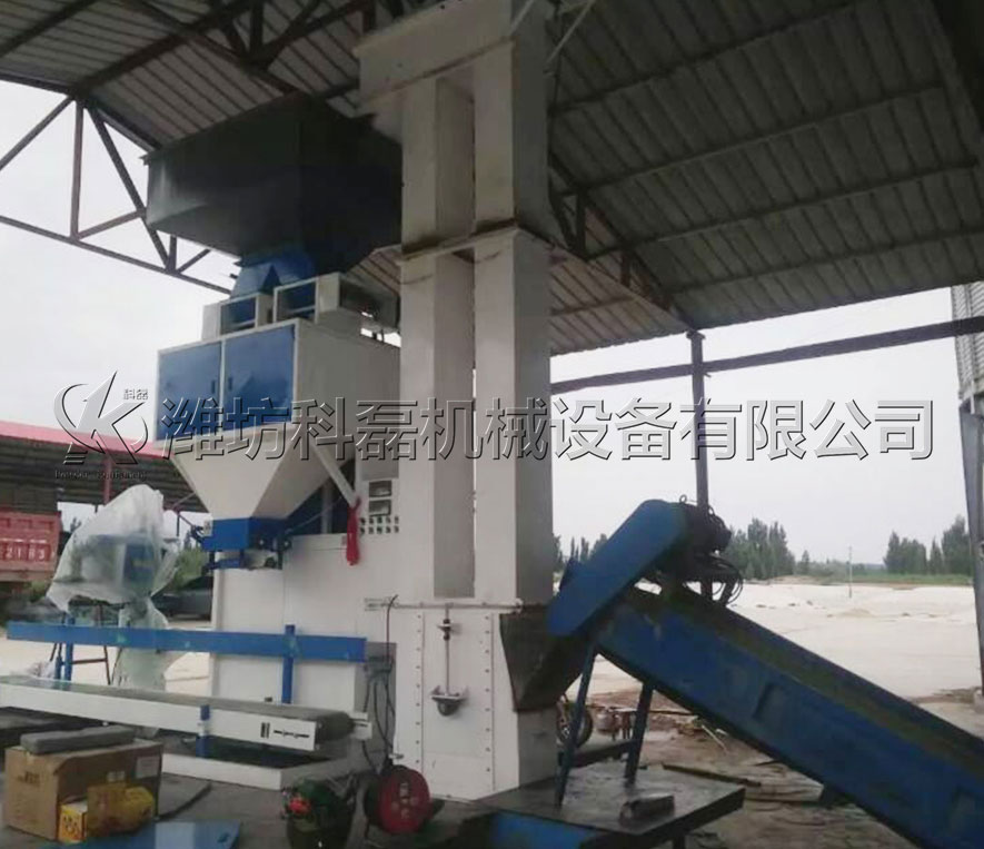 濟甯客戶(hu)有機肥輸送(song)、提升、雙料鬥(dòu)包裝秤使用(yong)案例 第1張