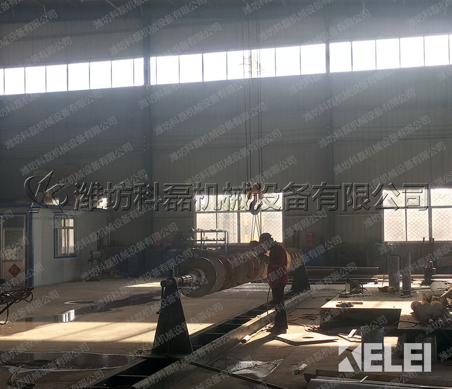 襄(xiāng)阳用裕橡胶(jiao)制造有限公(gong)司螺旋輸送(sòng)機絞龍焊接(jie)車間 第2張