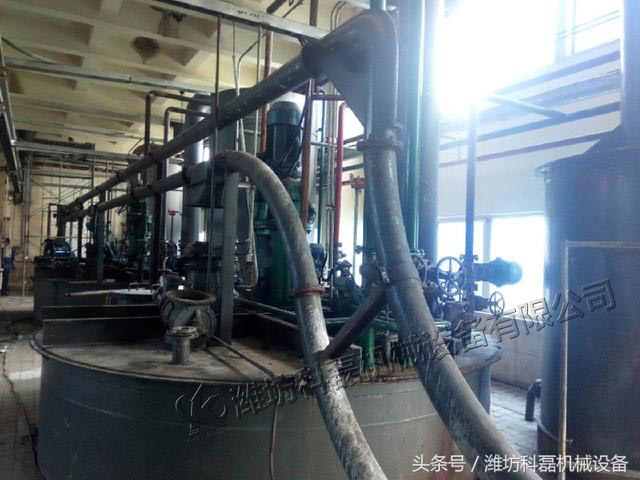 還在(zài)爲氫氧化(huà)鋁粉末輸(shu)送發愁嗎(ma)？看管鏈輸(shū)送機就找(zhao)到解決之(zhi)道了！ 第1張(zhang)