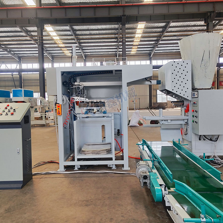 襄阳用裕橡胶制造有限公司全自動(dong)包裝機