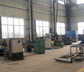 金屬(shu)部件加(jia)工區